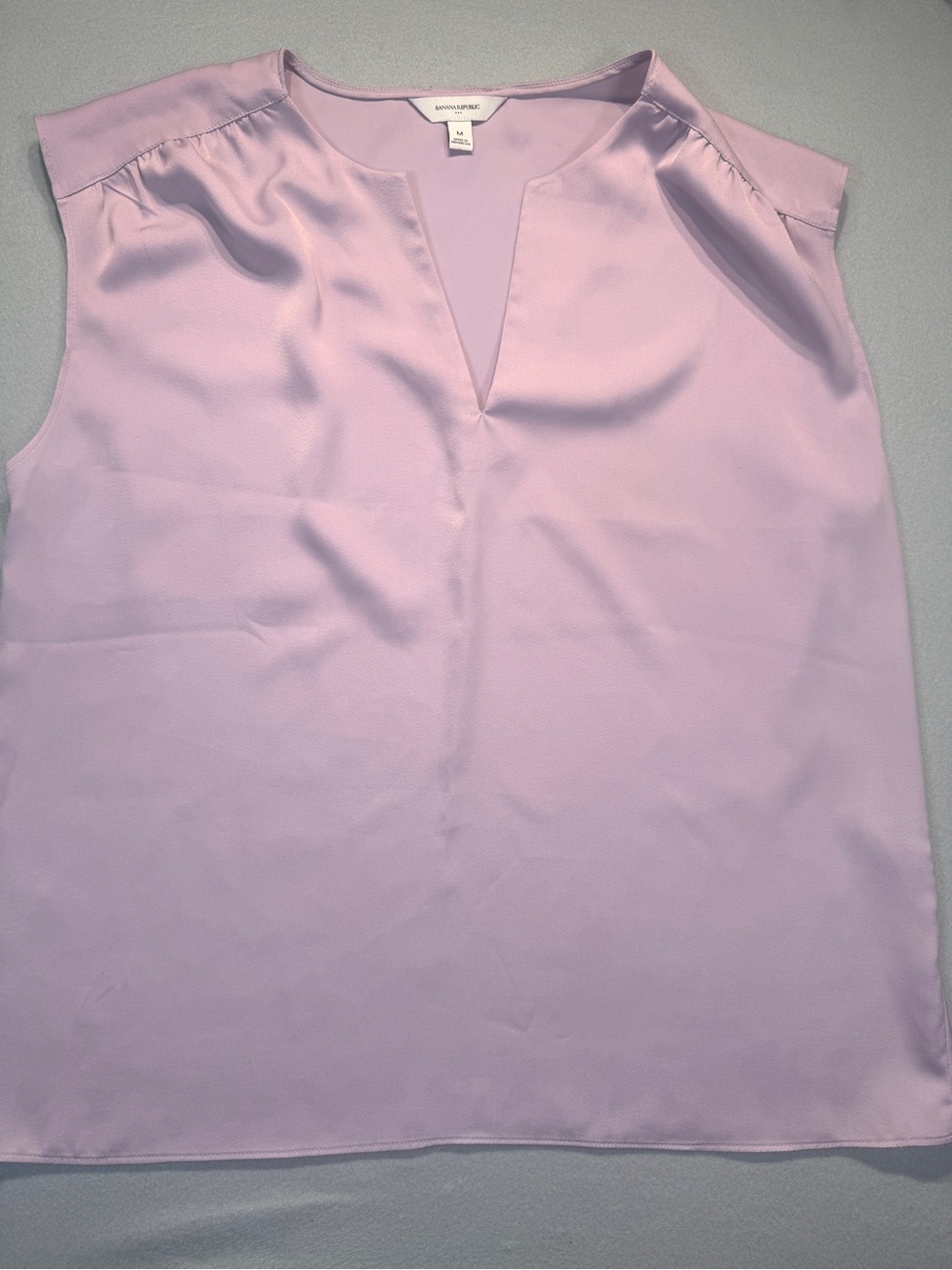 Banana Republic Pale Lavender Split-Neck Sleeveless Camisole